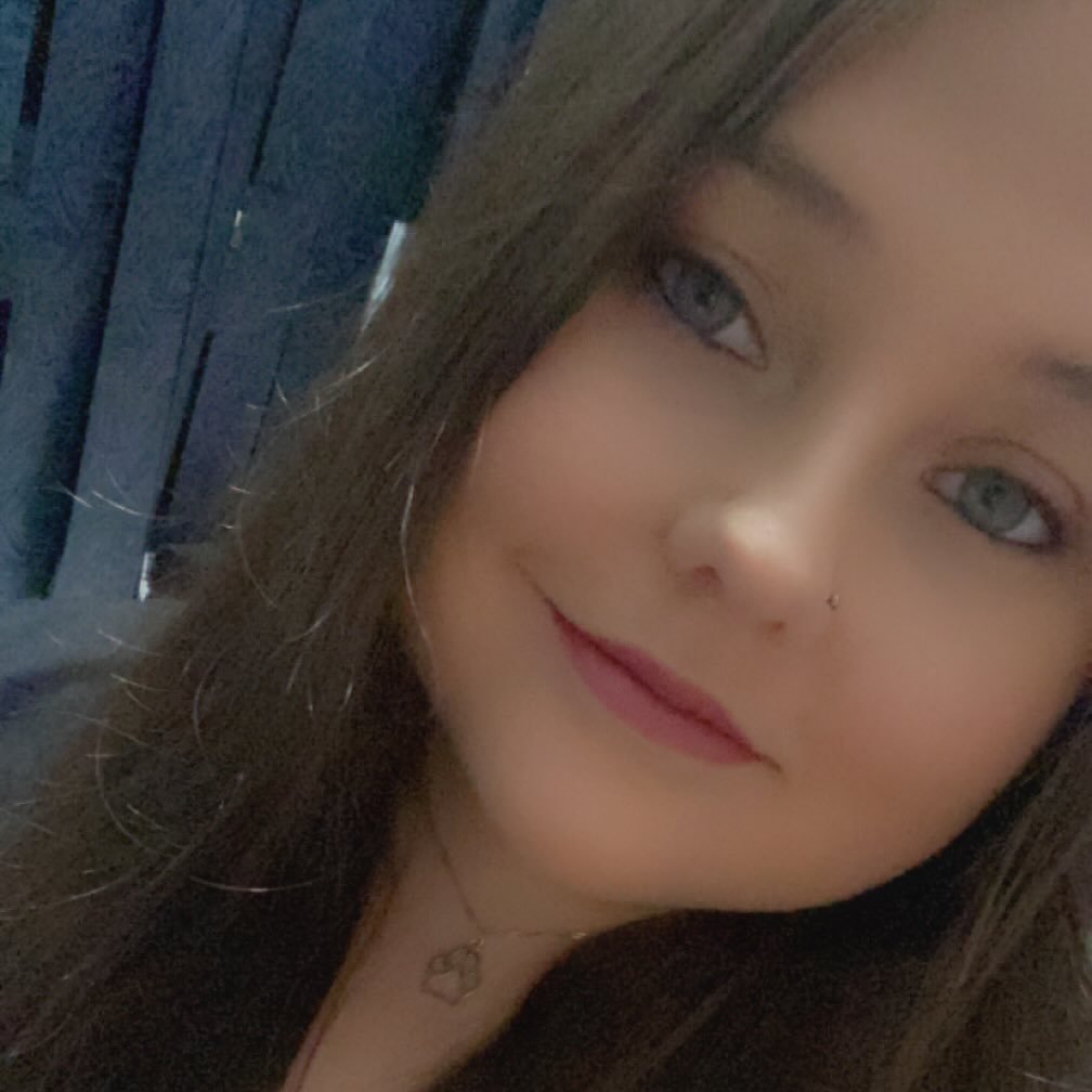 EmmaLeigh18x's Profile Picture